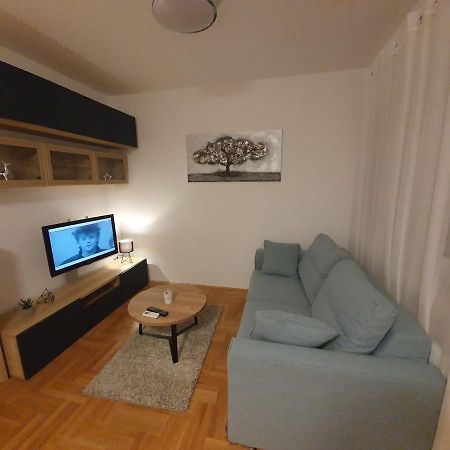Apartman Luka 자그레브 외부 사진